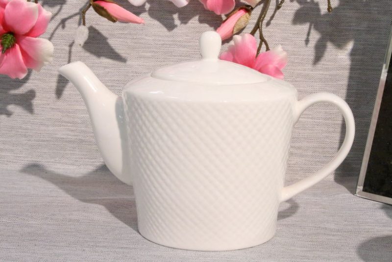 Czajnik porcelanowy Bari White