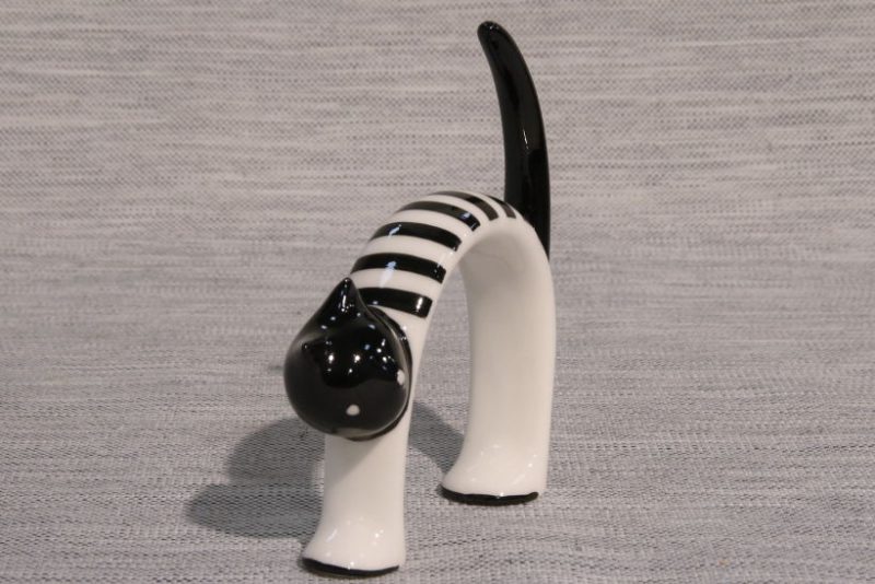 Figurka porcelanowa Kotek Śmiejący się AS Ćmielów