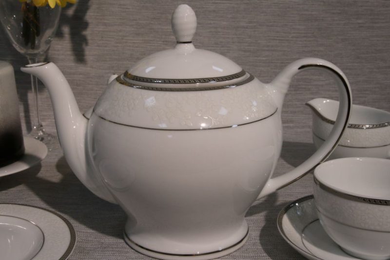 New Hollis Platin Serwis do herbaty na 12 osób
