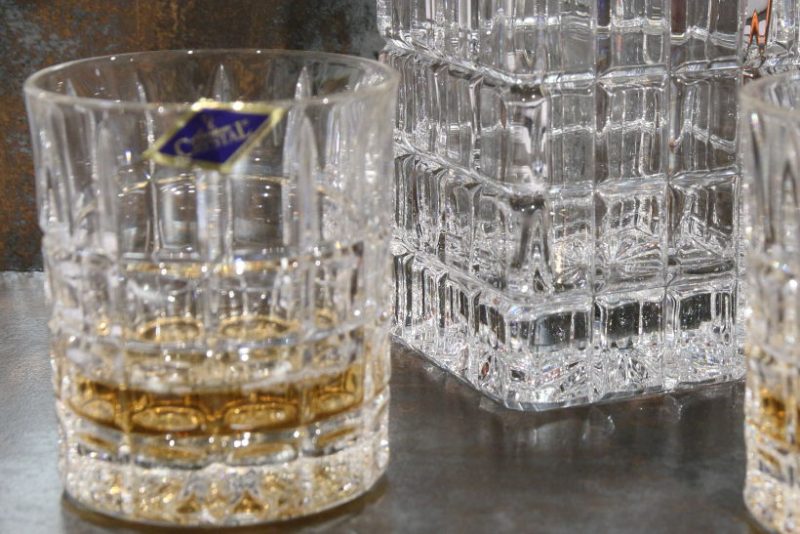 Zestaw do whisky BOHEMIA DIPLOMAT karafka i 6 szklanek