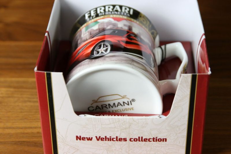 Kubek 480 ml New Vehicules Collection FERRARI 016-7105 CARMANI